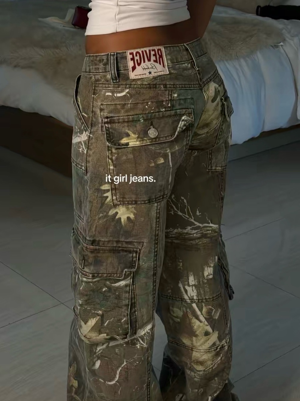 REVICE brand camo pants (as seen on TikTok shop). Size 26 brand new!